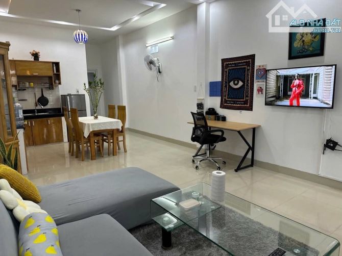 Bán nhà  Chế Lan Viên, Biển Mỹ Khê, 2 Tầng,76m2 chỉ 8.x tỷ - 2