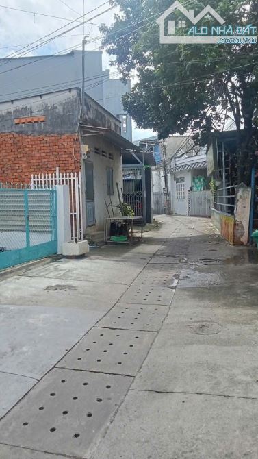 Cực hiếm bán đất Phú Cường Thủ Dầu Một, ô tô vào tận nơi, full thổ cư - 2