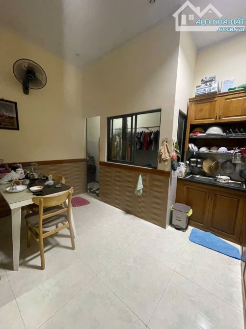 Bán nhà lầu, đẹp lung linh, P.Quang Vinh, hẻm đồng tháp chỉ 2 tỷ 850 - 2