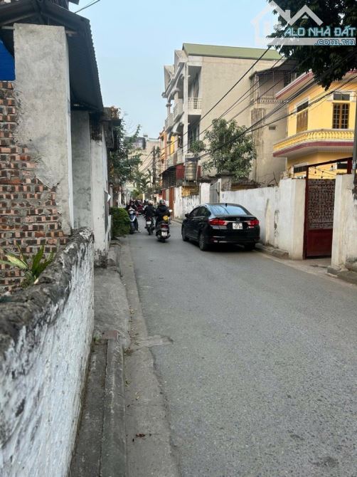 Bán căn xây mới lô góc 6Tầng Thang máy , view hồ, phố Trần Hoà Định công - 2