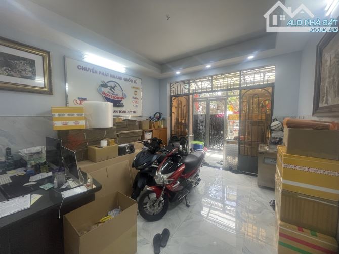 🏠 BÁN GẤP, NHÀ 2TẦNG, QUẬN 2- 75M2, HẺM XE TẢI-ĐÔNG HƯNG THUẬN 2-GIÁ CỰC RẺ - CHỈ 4.65TỶ - 2