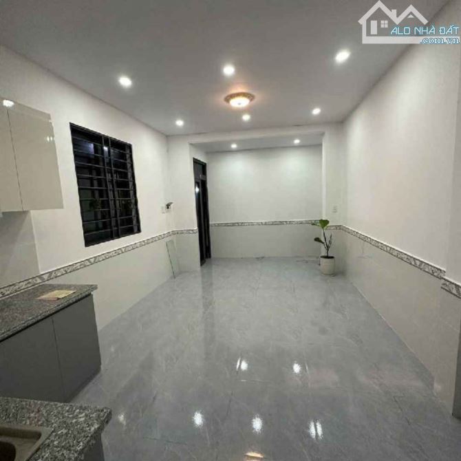 BÁN NHÀ HẺM PHAN THỊ HÀNH, P.PHÚ THỌ HOÀ, TÂN PHÚ, 8 X 4M, 2 TẦNG, CHỈ 3,25 TỶ TL - 2