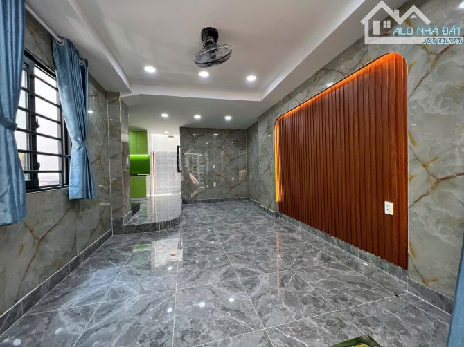 Nhỉnh 5 tỷ nhà Xô Viết Nghệ Tĩnh (2 chiều) P.21, Bình Thạnh, DT - 3 phòng ngủ - Nhà mới - 2