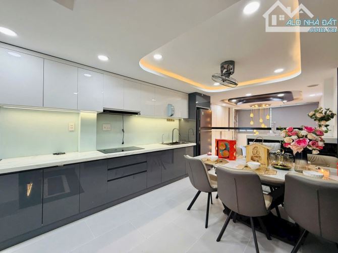 NHÀ MỚI - QUANG TRUNG - GÒ VẤP   ĐƯỜNG 12M - 3PN -5TY95. - 2