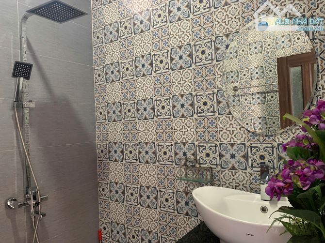 Cần bán tòa căn hộ 5 tầng, 2 mt trước sau đường Hồ Phi Tích và Đinh Văn Chấp, Hòa Xuân - 2