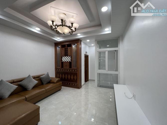 Sở hữu ngay căn với 56m2 Nguyễn Duy Cung, Gò Vấp ngay THCS Tân Sơn. Xây 1 trệt 3 lầu - 2