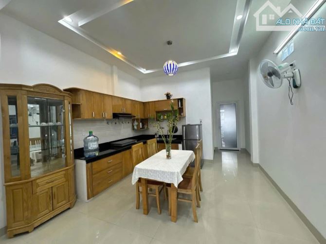 🌏 SIÊU PHẨM 2 TẦNG THIẾT KẾ HIỆN ĐẠI – KIỆT Ô TÔ –  ĐƯỜNG CHẾ LAN VIÊN - VÀI BƯỚC RA BIỂN - 2