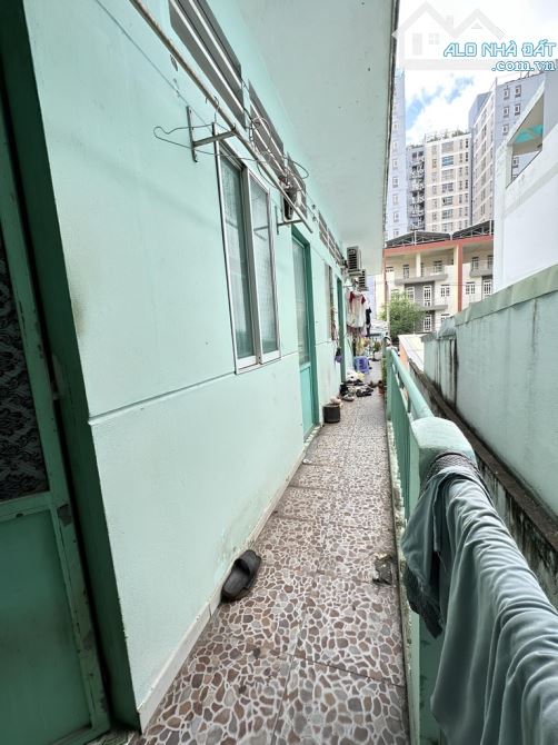 Mặt tiền 184m2, Ngay Trịnh Đình Trọng, Tân Phú, ngang 6.6m, 21tỷ - 2