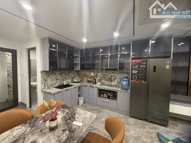 BÁN NHÀ ĐƯỜNG XUÂN THỦY – 35m² – 5 TẦNG – MT RỘNG – 3 NGỦ – FULL NỘI THẤT – GIÁ 8.5 TỶ - 2