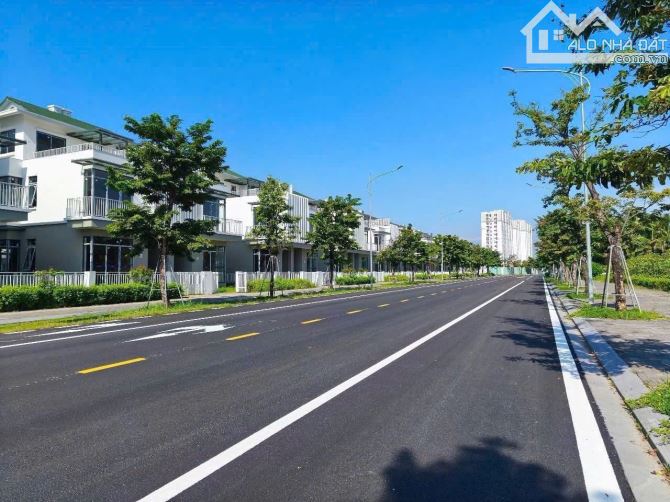 Chỉ 3 căn Biệt thự đường 24m đối diện khách sạn 5 sao,cách đường Võ Nguyên Giáp khoảng 80m - 2