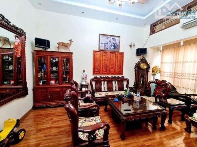 cơ hội đầu tư tại Chùa Láng – 53m², 5 tầng, ô tô đỗ cửa, giá 18,9 tỷ - 2