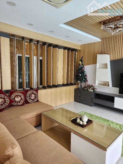 🌟 BÁN GẤP BIỆT THỰ 5 TẦNG MẶT TIỀN ĐƯỜNG THĂNG LONG – CÓ HỒ BƠI RIÊNG – CỰC HIẾM! - 2