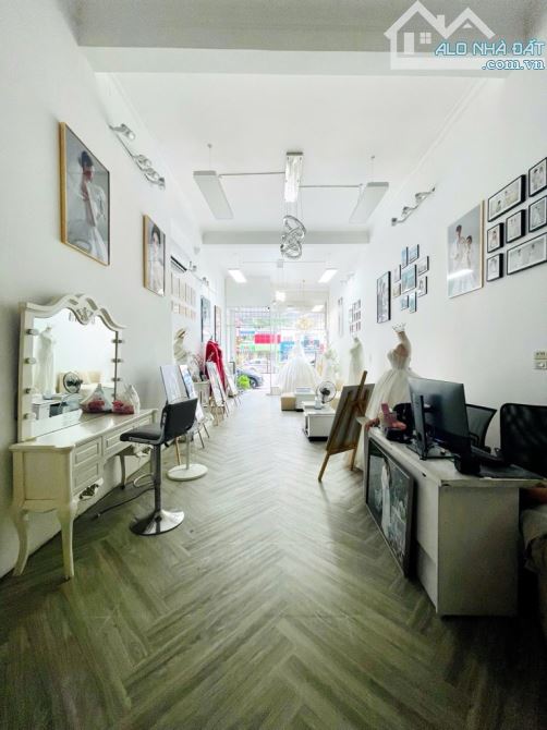 Bán nhà 2 mặt phố Xã Đàn  Đê La Thành, 120m² - 7 tầng hiện đại, sổ đỏ vuông vắn - 2