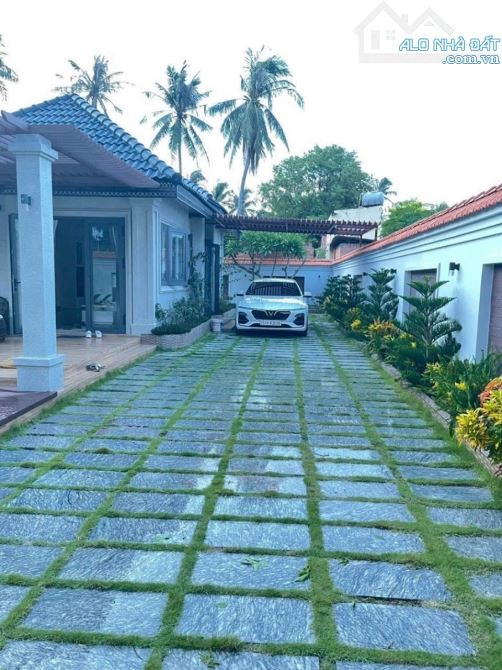 Bán villa biển 400m2 thổ cư đường Nguyễn Đình Chiểu, Hàm Tiến giá hấp dẫn 27.8tr/m2 - 2