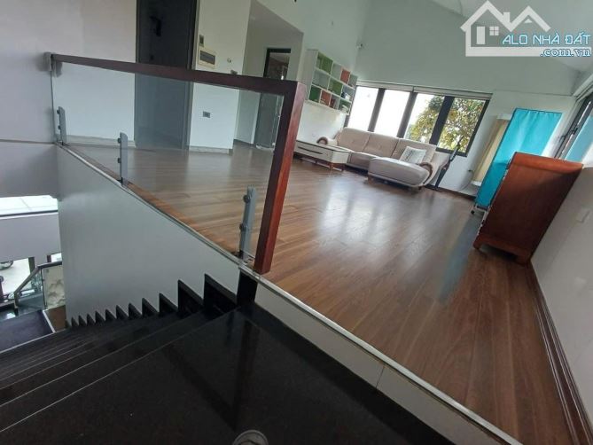 BIỆT THỰ VIP - 2 Mặt THOÁNG  - NỘI THẤT CỰC XỊN - Ở ĐẲNG CẤP -   - SỔ ĐỎ HOA HẬU ,, - 2