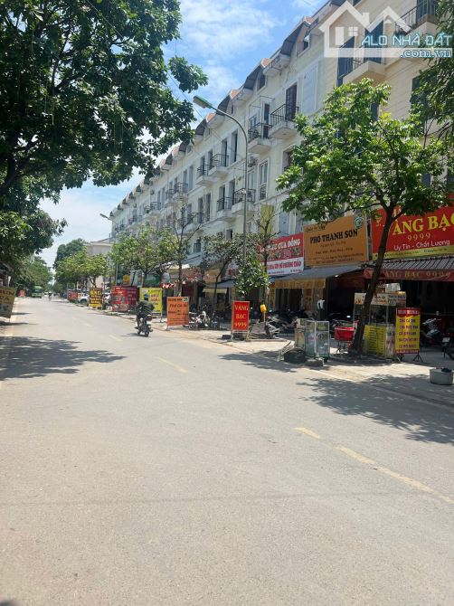 Đất dân cắt bán 45m² đất đường thông ô tô tổ 11 Yên Nghĩa quanh 7 tỷ - 2
