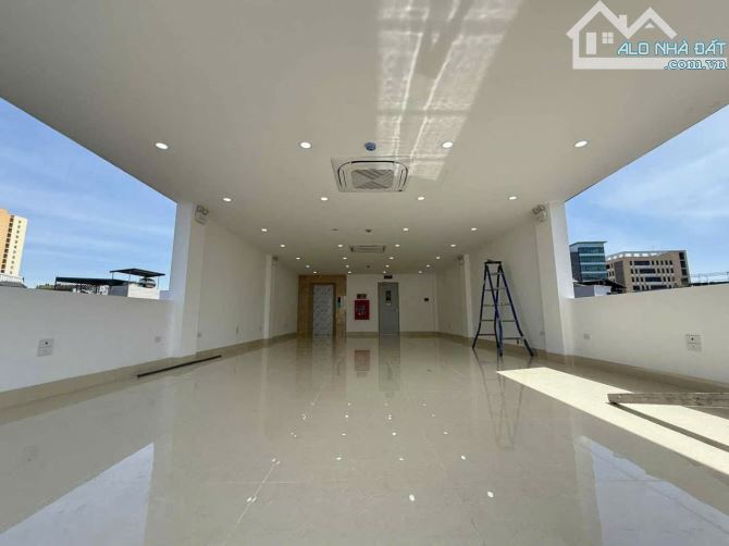 Mặt phố VIP Thanh Xuân – Tòa nhà 9 tầng thang máy DT 98m² 7 tầng MT 6m, giá 58 tỷ. - 2