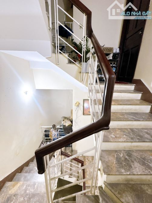 BÌNH THẠNH, ĐƯỜNG RỘNG 12M VỈA HÈ 3M, 85M2, 4 TẦNG 13 TỶ 3 THƯƠNG LƯỢNG - 2