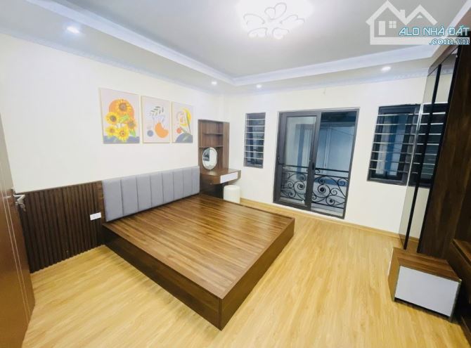 Bán nhà Thạch Bàn, Long Biên 32m2, 5 tầng, ô tô đỗ cách 15m, 5.95 tỷ - 2