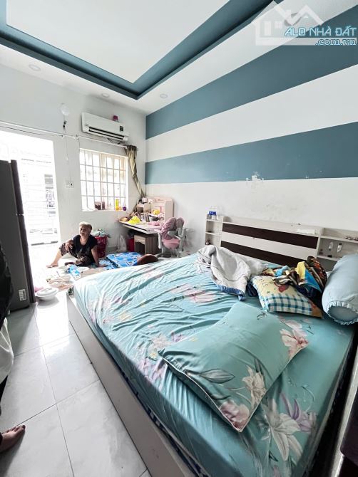 Nhà siêu hot, hẻm xe hơi Âu Dương Lân, P3.Quận 8, 43m2 nở hậu - 2 tầng mới chỉ 5.2 tỷ - 2