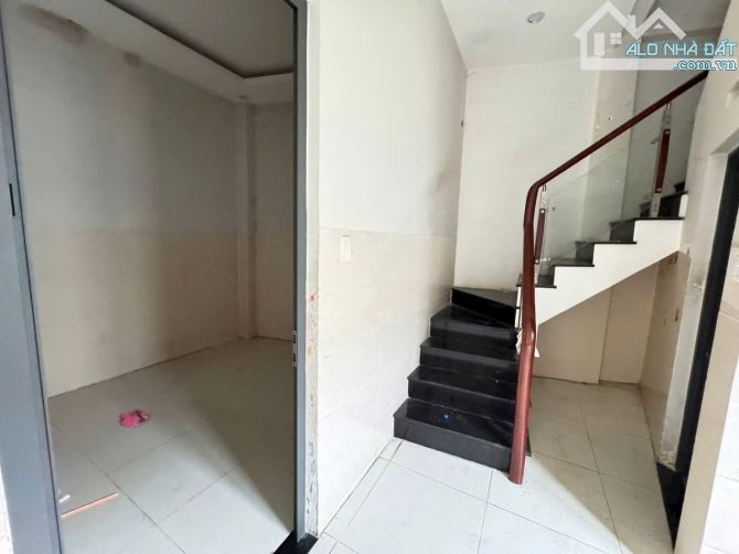 Bán nhà 1 trệt 1 lầu HIỆP HOÀ , phường Trấn Biên , ( P Hiệp hoà củ ). Chỉ 1Tỷ650Triệu , Th - 2