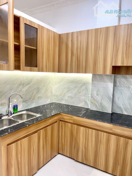 Bán nhà Phạm Thế Hiển Quận 8, 32m2, 2 tầng, sổ hồng riêng. - 2