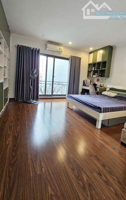 Bán nhà Thạch Bàn, Long Biên 45m2, 6 tầng, mt 5m, ô tô đỗ cửa, 8.66 tỷ - 2