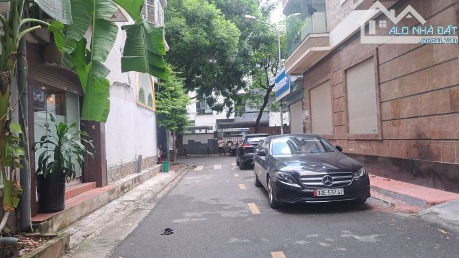 Mặt phố Tô Ngọc Vân 5 nổi 1 hầm - thang máy- 2 thoáng trước sau sổ vuông- Hồ Tây lộng gio - 2