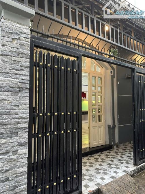 BÁN NHÀ 4TẦNG -46M2 -414 ĐOÀN V BƠ QUẬN 4-8x6 - 5.7tỶ TL - 2