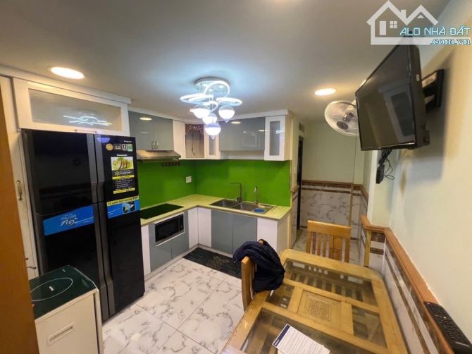 QUẬN 10 ĐƯỜNG LÊ HỒNG PHONG, NHÀ 5 TẦNG MỚI ĐẸP VÀO Ở LUÔN, TẶNG NỘI THẤT GIÁ 8,28tỷ. - 2