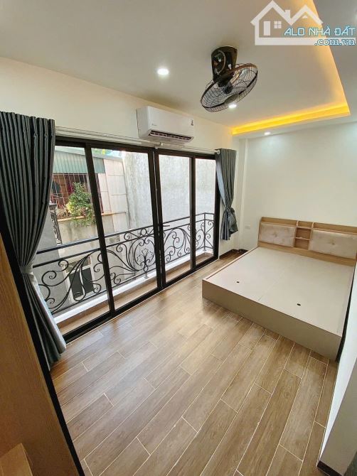 Bán Toà CHDV Giảng Võ- Ba Đình- 80m2- 7 Tầng Thang Máy- Mặt tiền khủng- PCCC Đầy Đủ- 2x Tỷ - 2