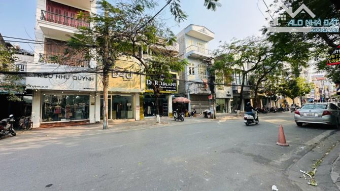 Mặt đường Lê Lợi (gần phố Cấm) - 74,3m2 - ngang 4,1m - 2 tầng - vị trí đẹp - giá tốt 14,5 - 2