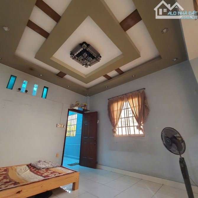 Bán Nhà HẺM 8M, VIP KHU LÊ TRỌNG TẤN - ĐH CÔNG THƯƠNG - 4TẦNG, BTCT - 69M2, 7,5 Tỷ - 2