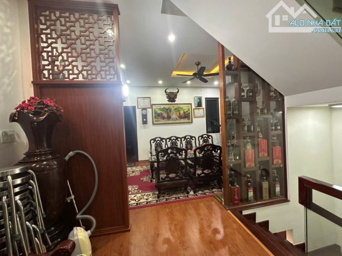 Nhà đẹp 3 tầng Trần Khánh Dư - khu An Thượng Đà Nẵng - 2