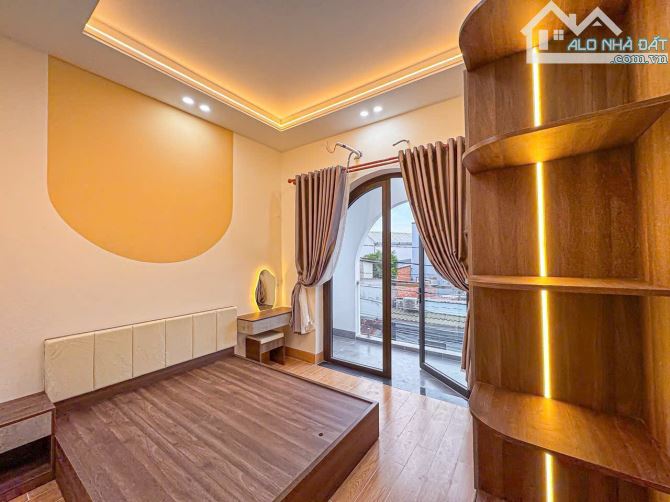 BÁN  NHÀ TRỆT LẦU GÓC 2 MẶT TIỀN , THIẾT KẾ HIỆN ĐẠI MỚI HOÀN THIỆN - TRỤC CHÍNH HẺM 160 T - 3