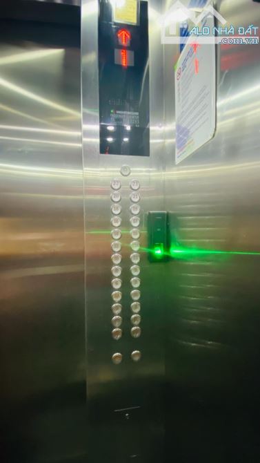 Chung cư CT2, Coma 6, Dream Tower, đường 70, Tây Mỗ, Nam Từ Liêm:99m, 3ngủ, 2wc, chào 6.4t - 3