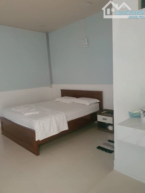 Bán Khách sạn. Khu Tên Lửa. Trần Văn Giàu. 4,5×18m×4tâng. Chỉ 11T,Ỷ - 3