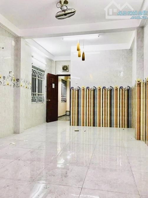 Mặt tiền Hậu Giang - Quận 6 - 6 tầng - 4x18m - Kinh doanh đỉnh - Cho thuê 50 triệu/ tháng - 3