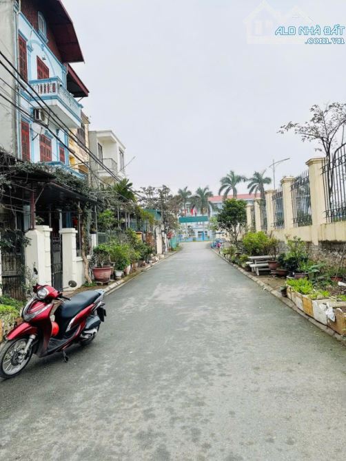 Viện Rau Trâu Quỳ/Lô góc Nhà C4 61m, 4.1m tiền, 7.2 tỷ / Ô tô tránh, ba mặt thoáng - 3