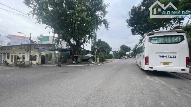 🔥Bán Nhà Lô Góc 2 Mặt Tiền Đường 13M và 8M Gần Biển Nha Trang - 3