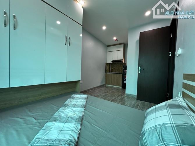 CCMN Ngọc Khánh, 81m² x 7 tầng, 24 phòng khép kín, thang máy, full nội thất, dòng tiền 1,2 - 3
