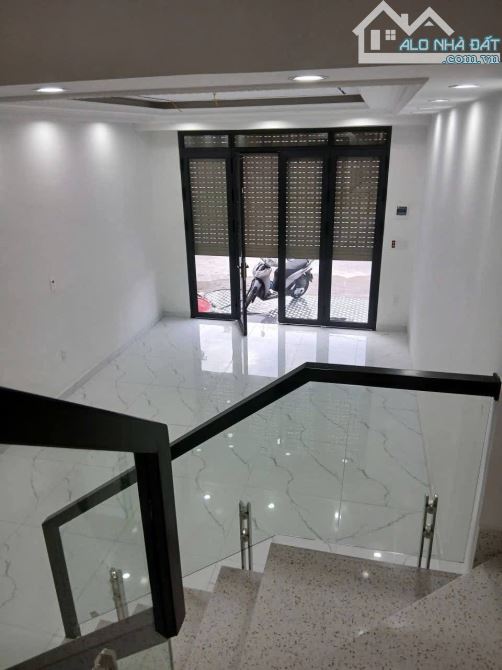 7,5ty Bán nhà 4 tầng tại  tam kỳ , vĩnh niệm ,lê chân   ô tô đỗ cửa cả ngày  Dt 59m , m - 3