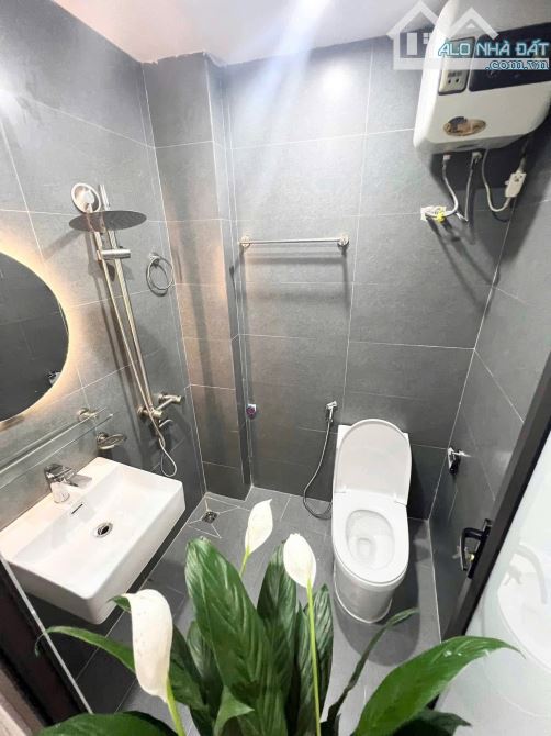 HÀNG HIẾM-NHÀ ĐẸP KINH DOANH NHỎ-3 BƯỚC RA PHỐ-CHỢ KHÂM THIÊN CHỈ NHỈNH 7tỷ - 3