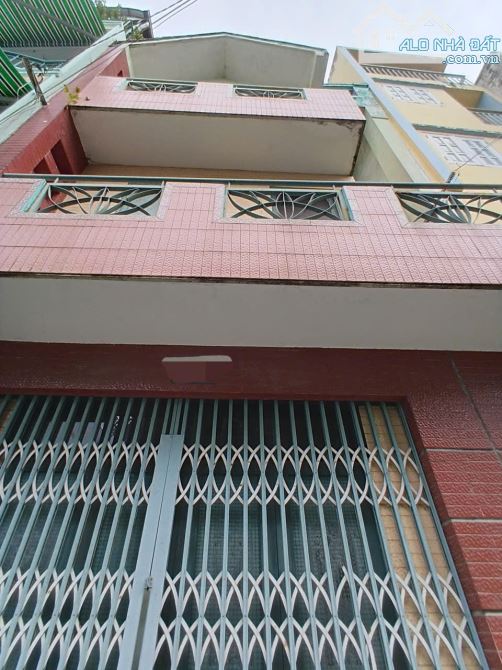 Bán Nhà Hẻm Ngang 5M Hẻm OTO Đỗ Cửa - Cách Mặt Tiền Nguyễn Văn Cừ 15M Giá Tốt 9 Tỷ7 Còn TL - 3