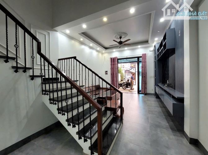 Bán nhà 3 tầng ngõ 198 Nguyễn Hữu Cầu,p Ngọc Châu, tp Hải Dương cũ - 3