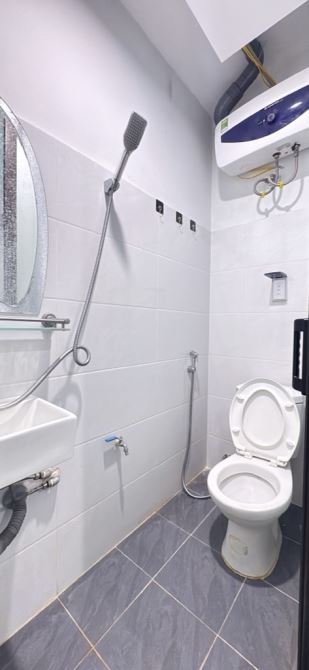 Bán căn hộ tập thể Quỳnh mai tt hai bà trưng thoáng sáng ô tô đỗ cầu thang - 3
