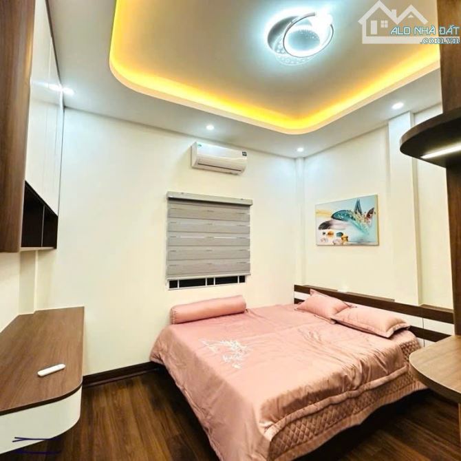 Nguyễn Đổng Chi- Hàm Nghi- 40m2- 4 tầng -Sát phố- 2 mặt ngõ- Nhỉnh 10 tỷ - 3