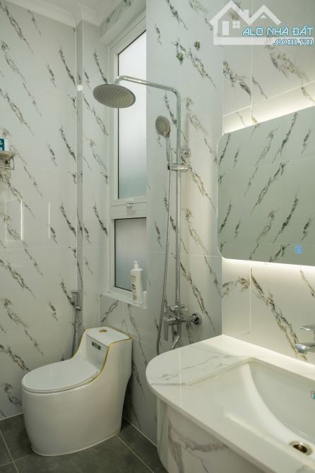 🌟 Cơ Hội Hiếm: Khách Sạn/CHDV Trung Tâm Đà Lạt – View Nhà Lồng Triệu Đô - 3