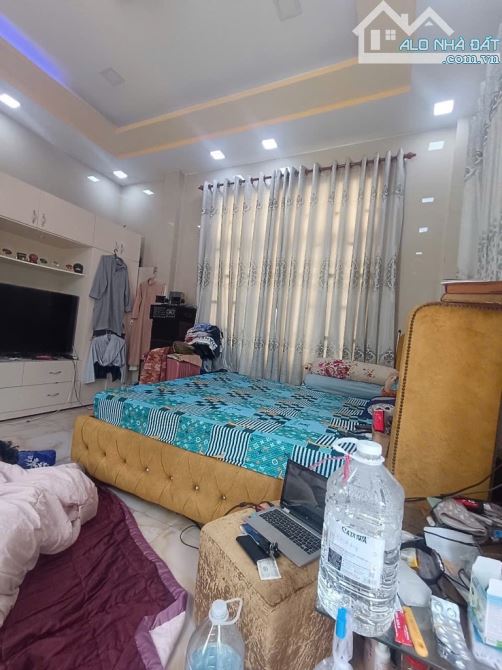BÁN NHÀ HXH -DƯƠNG BÁ TRẠC -QUẬN 8- 62M2 - 4 TẦNG -HIỆN HỮU - CHỈ 8.3TỶ - 3