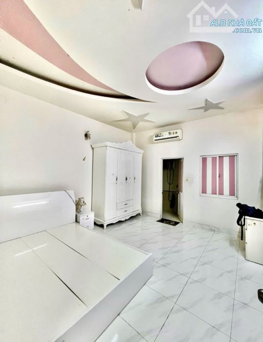BÁN GẤP NHÀ DƯƠNG TƯ GIANG, QUẬN 5. GIÁ 5TỶ310/ 68,8M2(4,3x16M). ĐANG CHO THUÊ 24TRIỆU/TH - 3